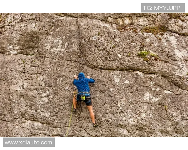 杭州攀岩队的进攻体系与攀岩战术的深度解析与实践探索 杭州攀岩队的进攻体系与攀岩战术的深度解析与实践探索